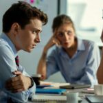 Schwache soziale Fähigkeiten erkennen: 10 typische Sätze verraten viel