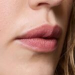 Matte Lips sorgen für einen eleganten Festtags-Look